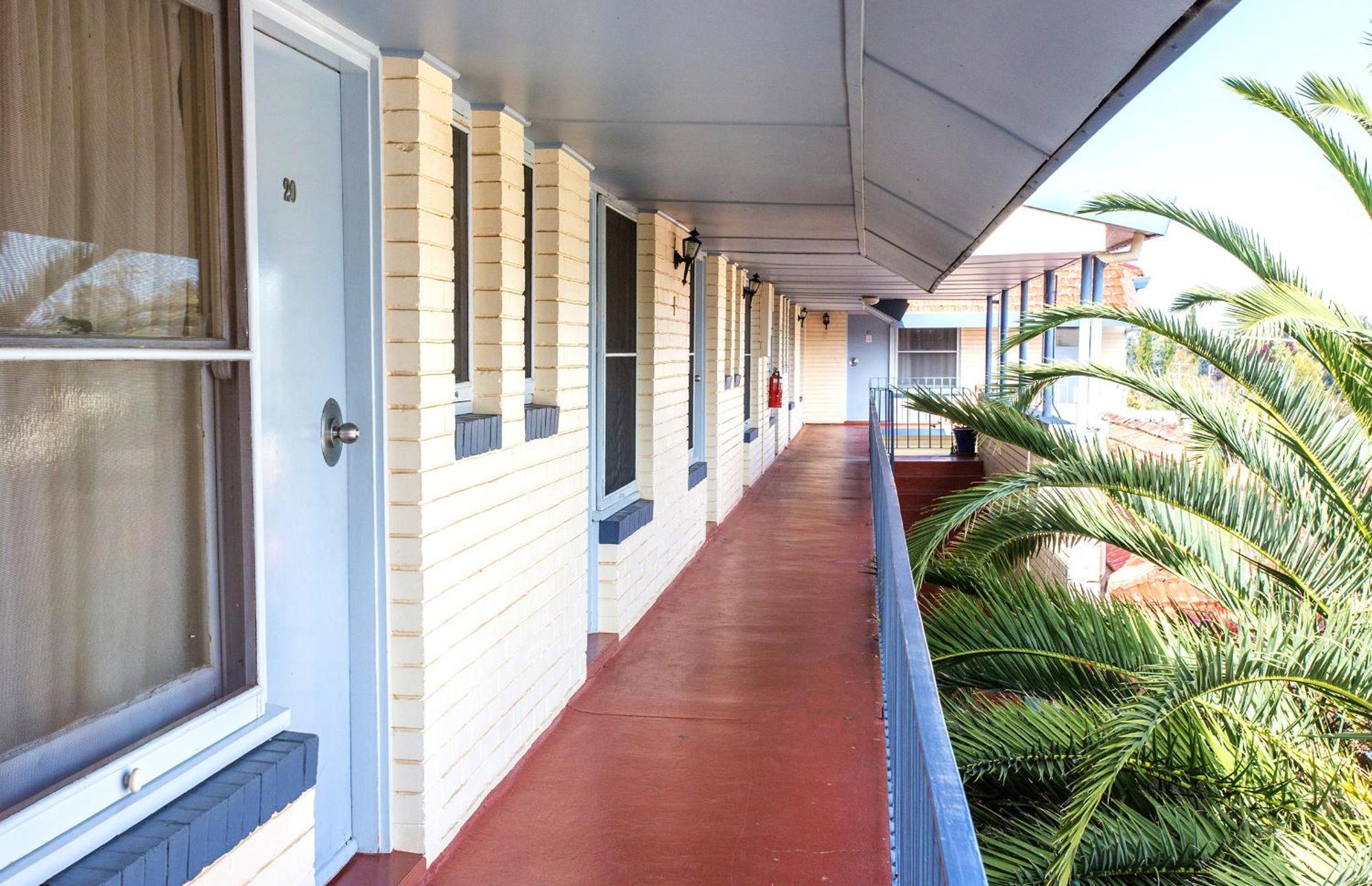 Cowra Motor Inn Exterior foto